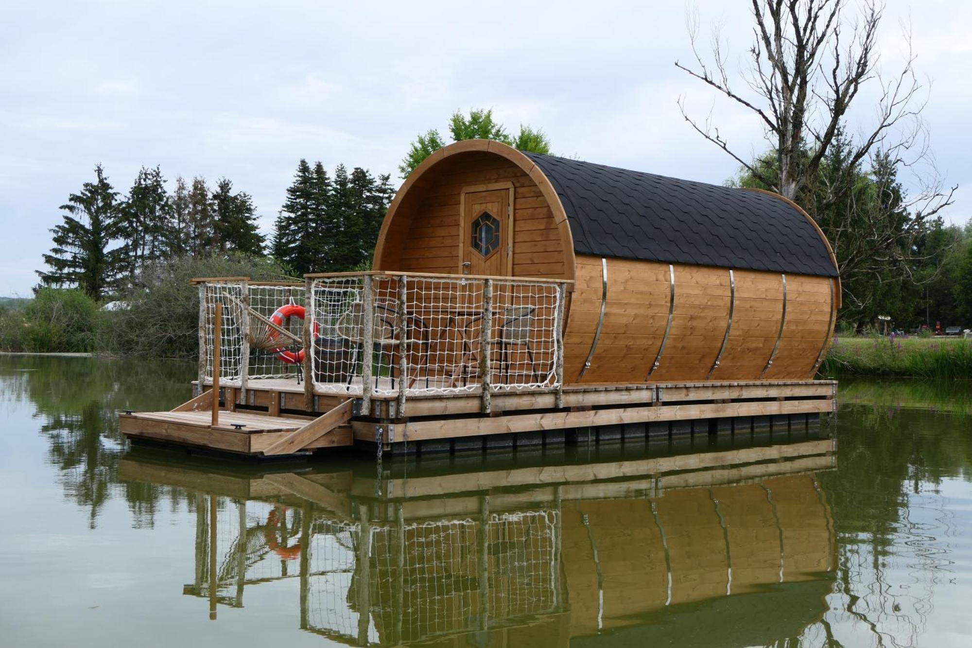 Les Cabanes Flottantes Givrauval ภายนอก รูปภาพ